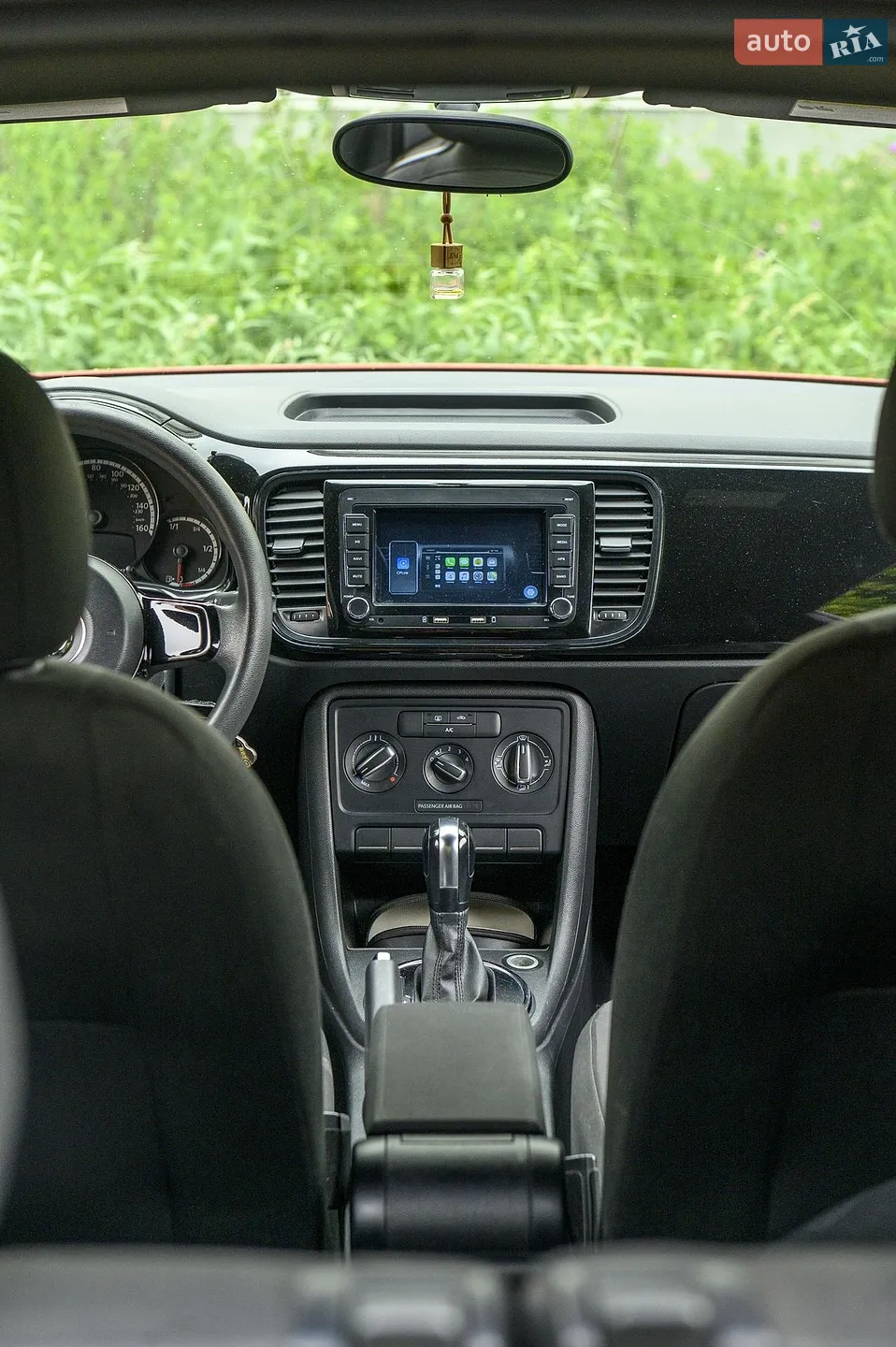 2013 Volkswagen Beetle - мініатюра 18