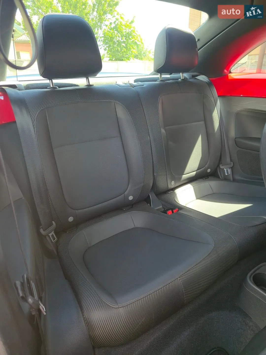 2013 Volkswagen Beetle - мініатюра 15