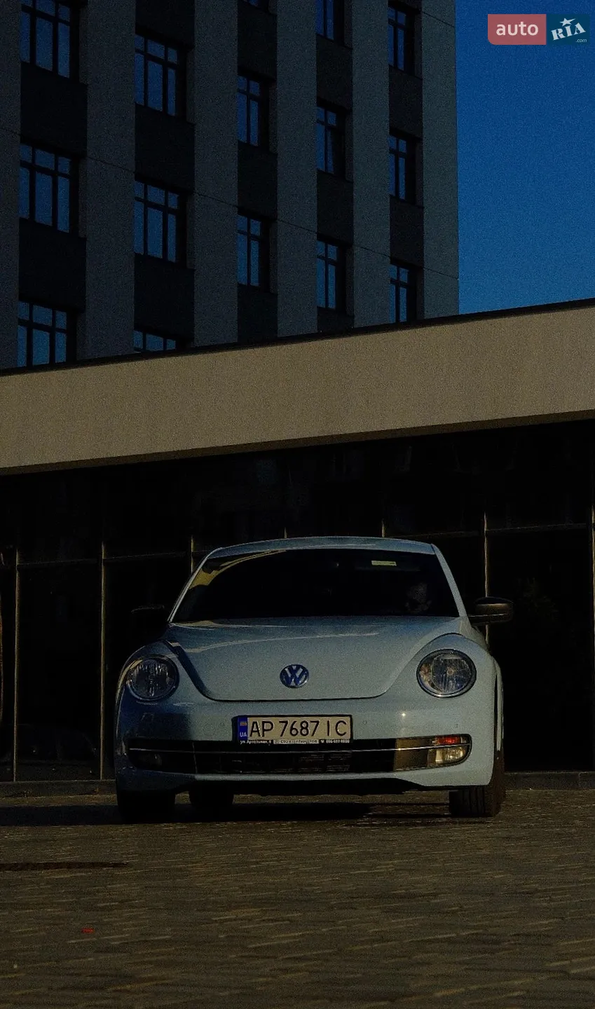 2015 Volkswagen Beetle - мініатюра 2