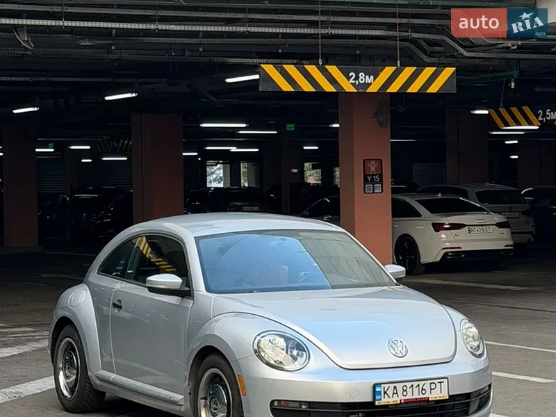 Volkswagen Beetle 2014