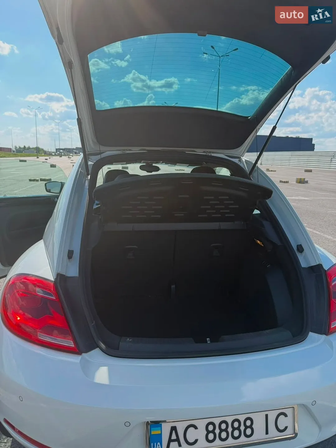 2014 Volkswagen Beetle - мініатюра 17
