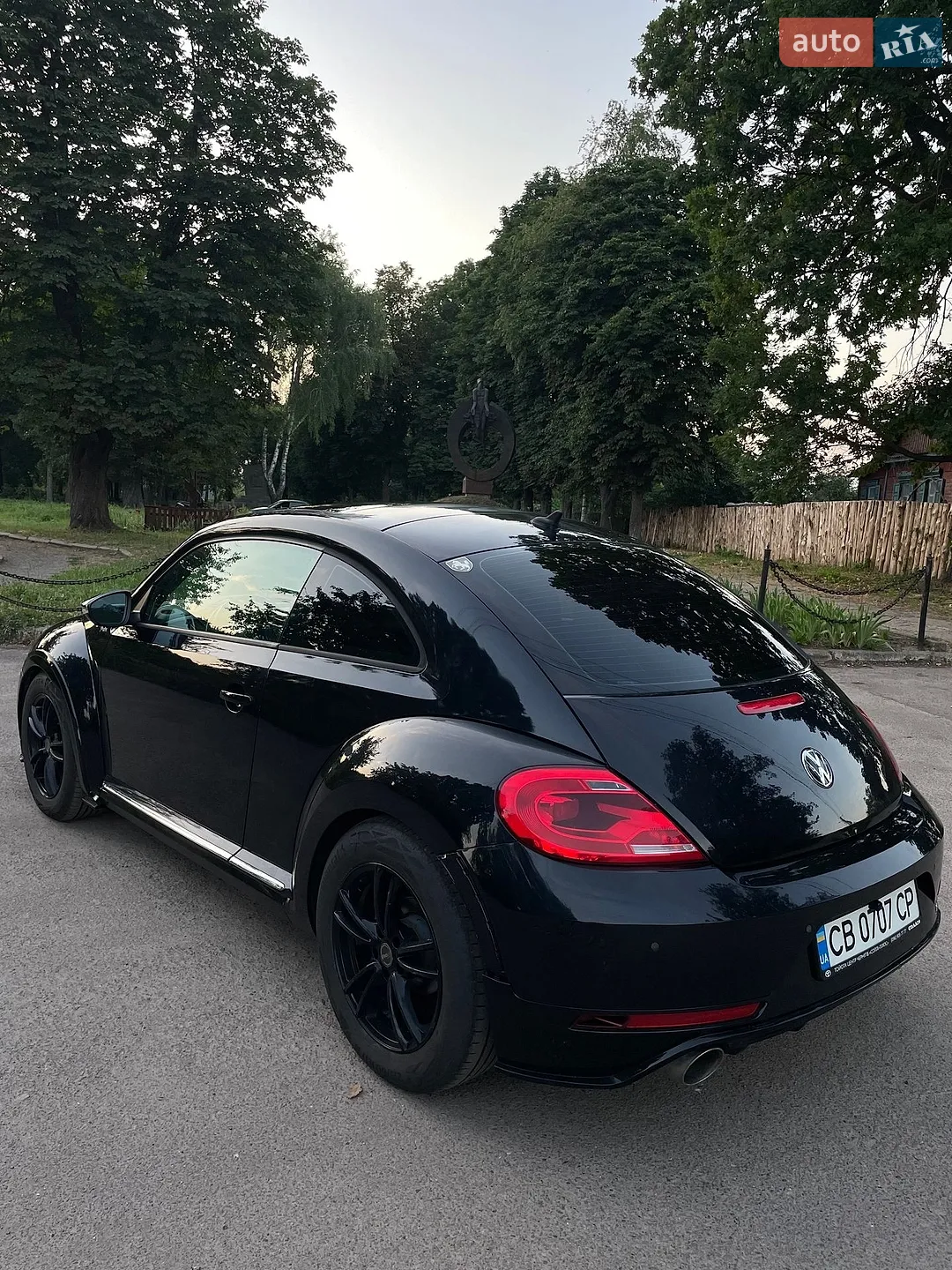 2013 Volkswagen Beetle - мініатюра 2