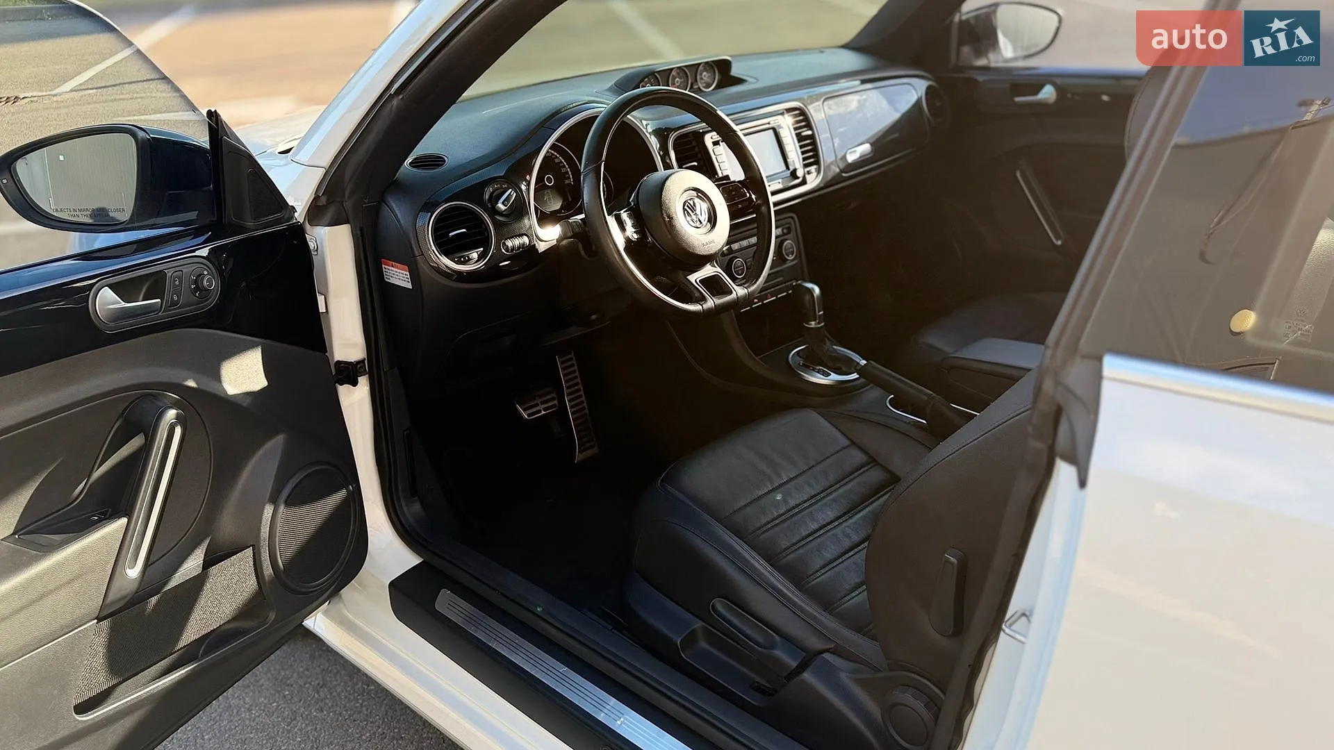 2015 Volkswagen Beetle - мініатюра 47