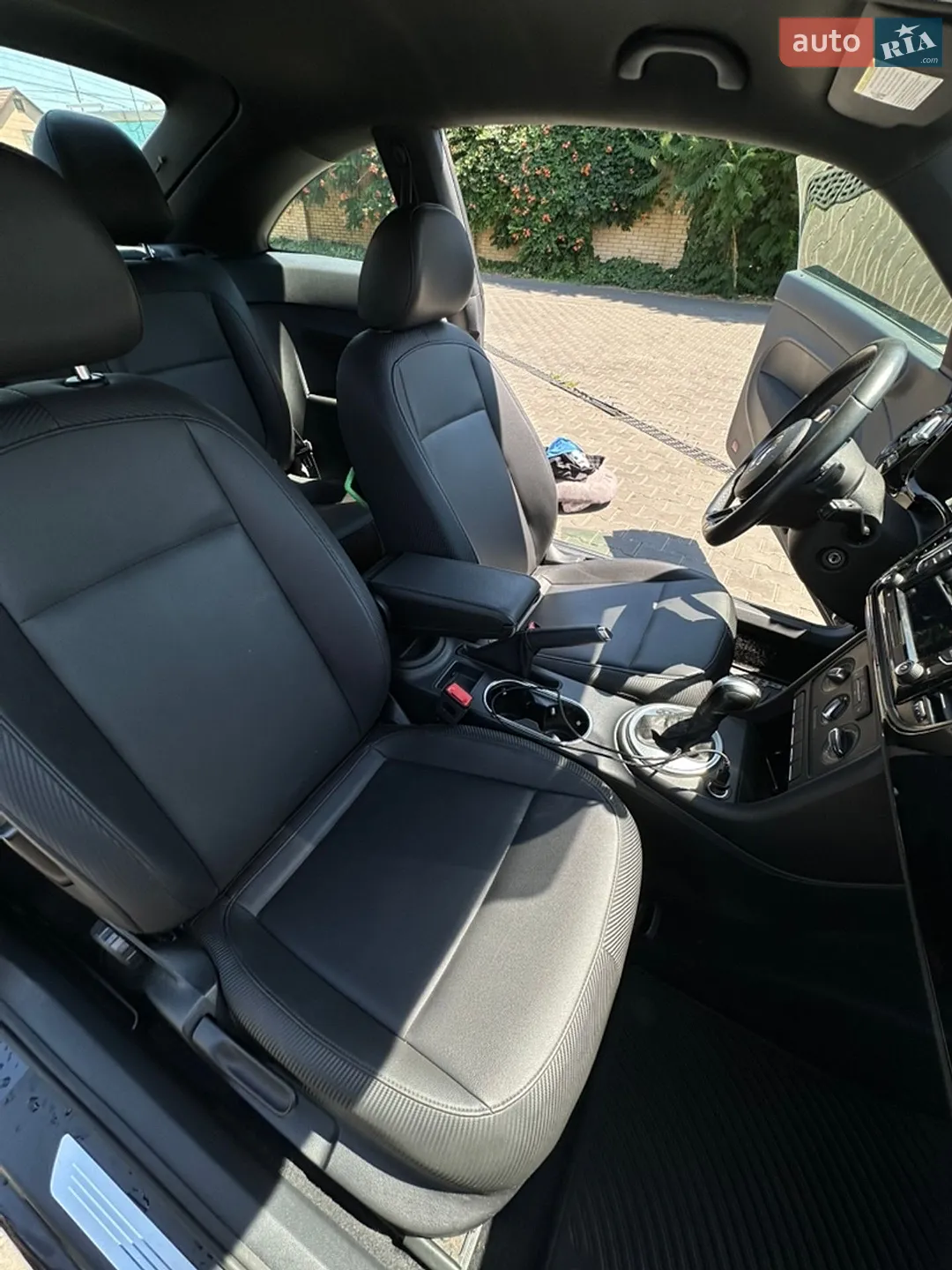 2015 Volkswagen Beetle - мініатюра 20