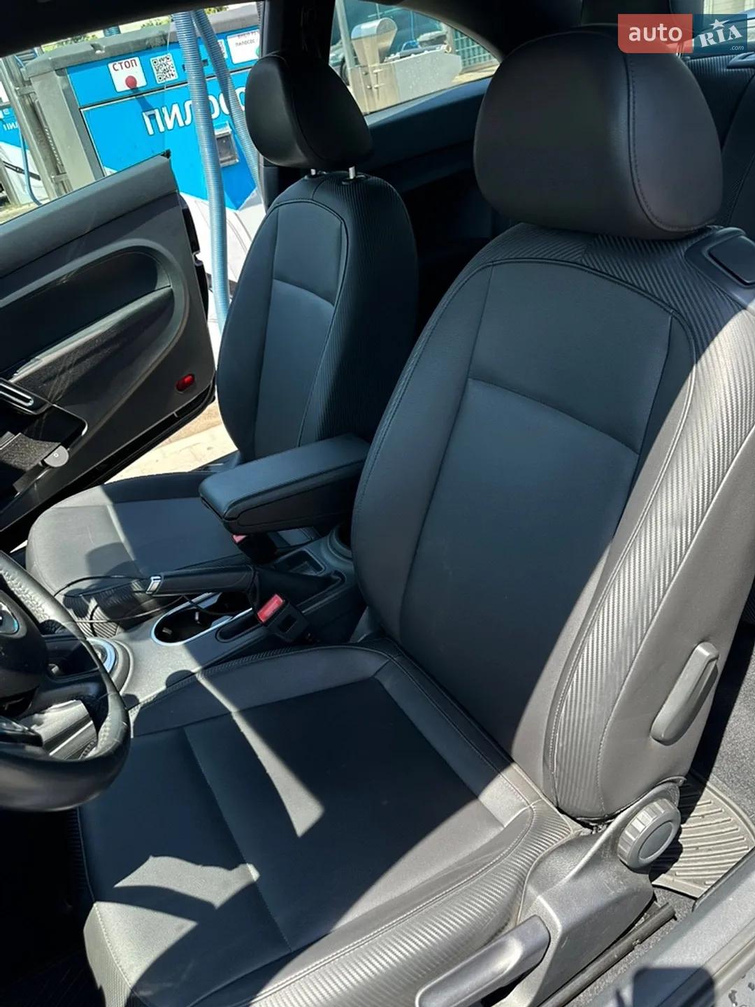 2015 Volkswagen Beetle - мініатюра 31