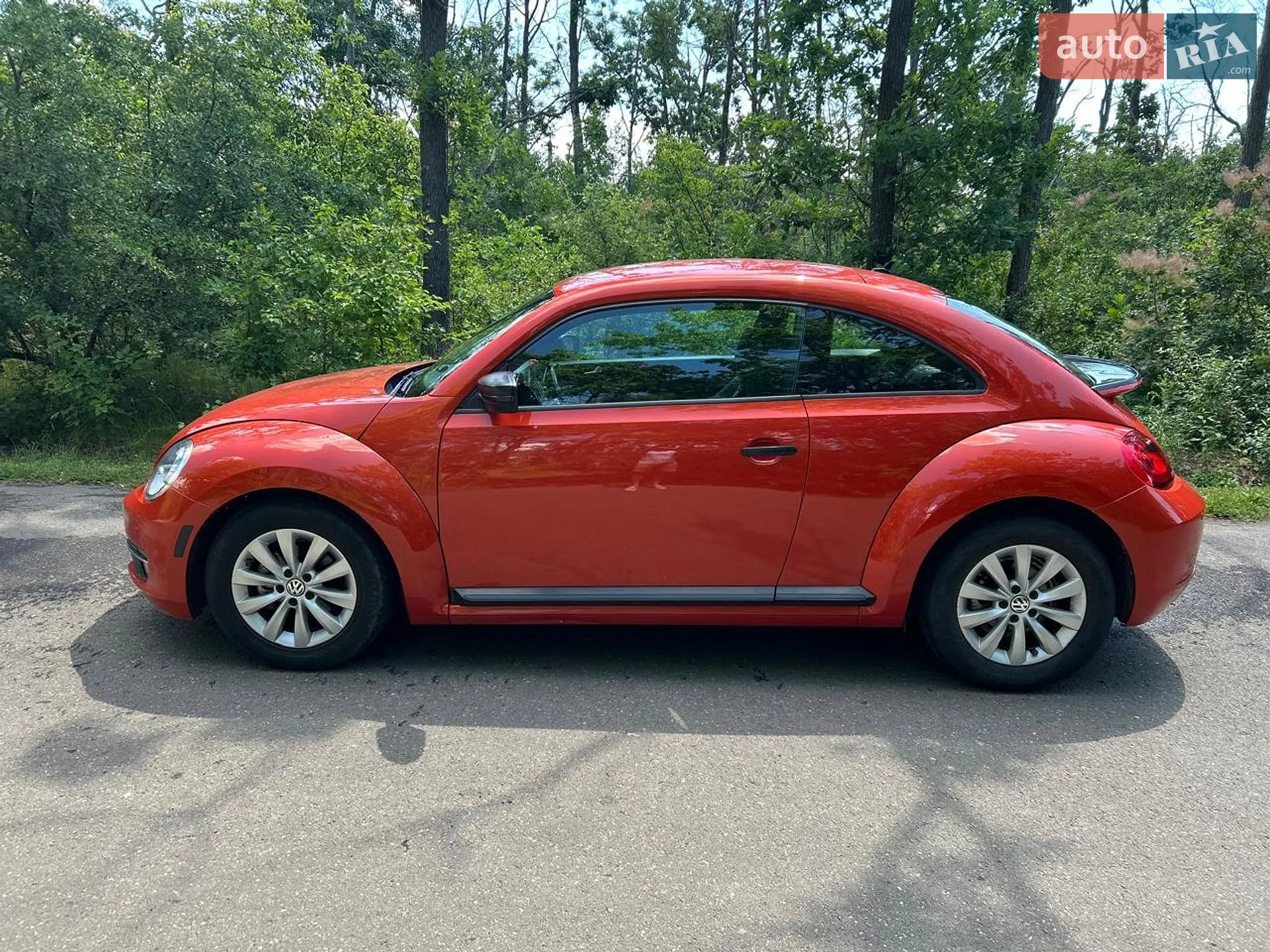2016 Volkswagen Beetle - мініатюра 2