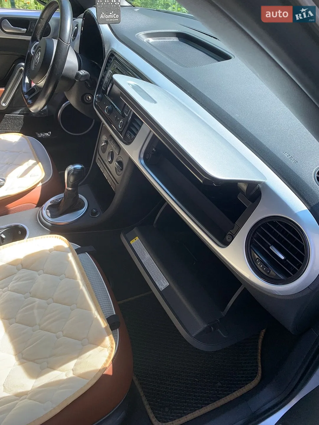 2015 Volkswagen Beetle - мініатюра 10