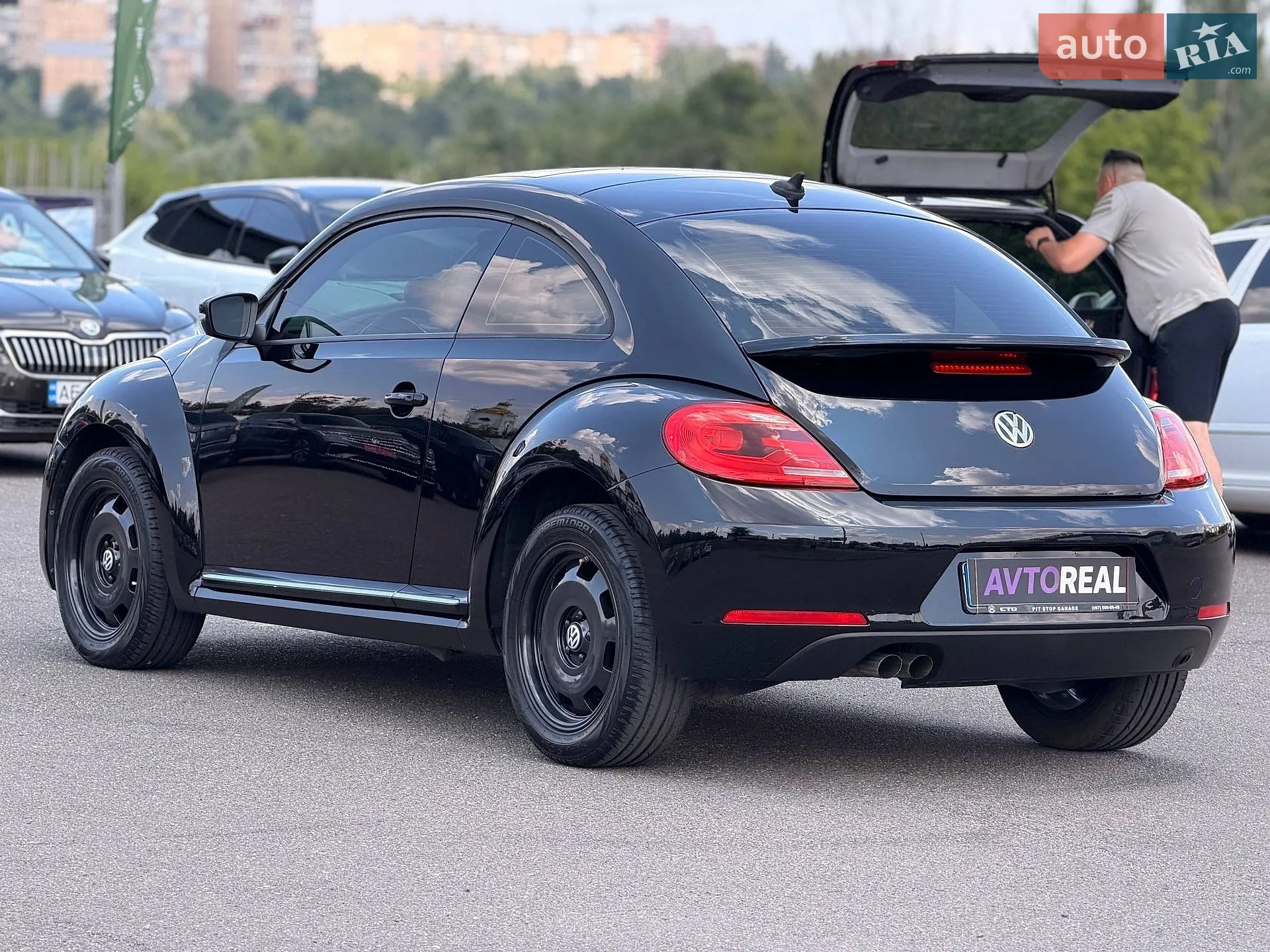 2014 Volkswagen Beetle - мініатюра 25