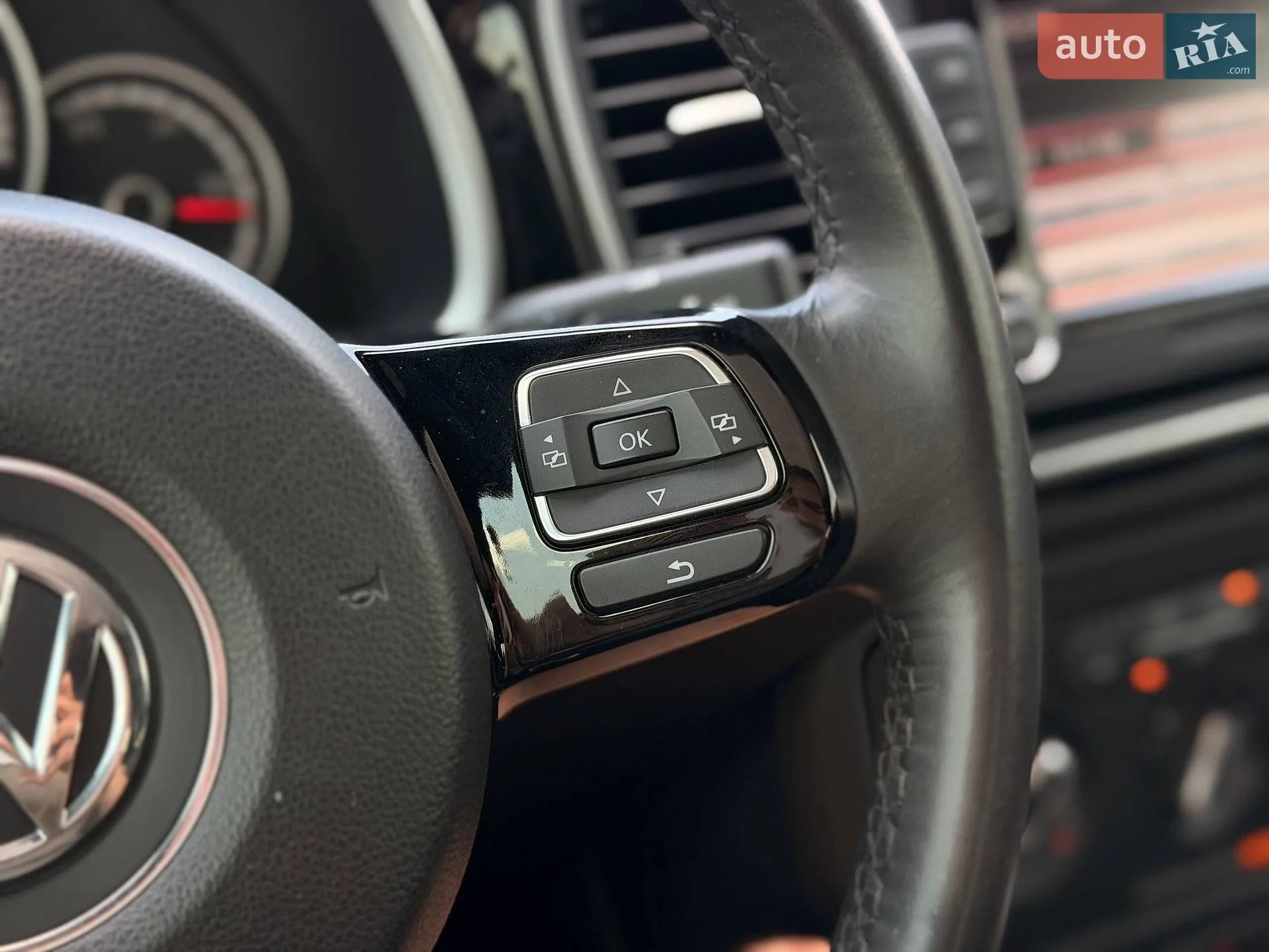 2014 Volkswagen Beetle - мініатюра 65