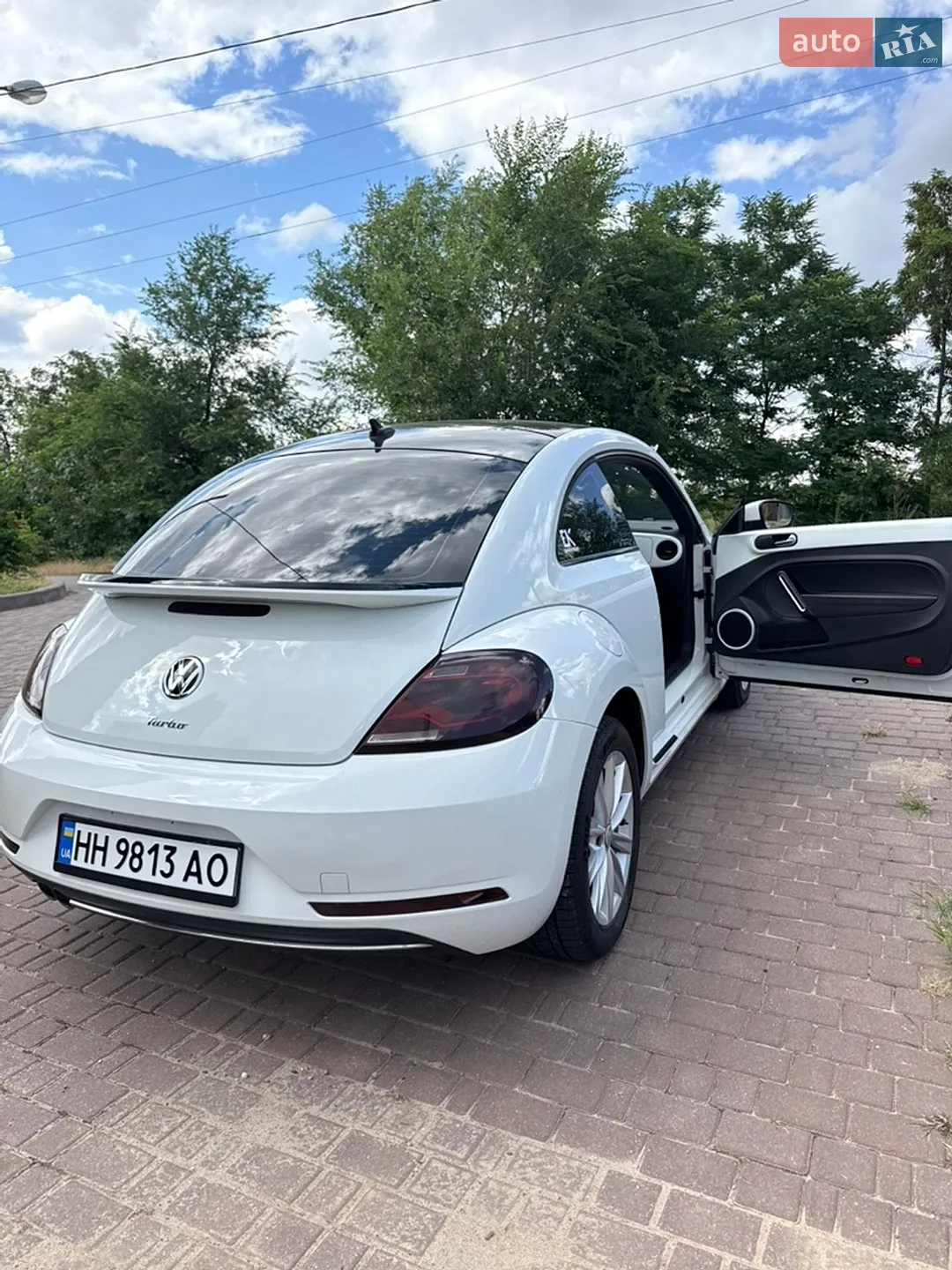 2018 Volkswagen Beetle - мініатюра 2