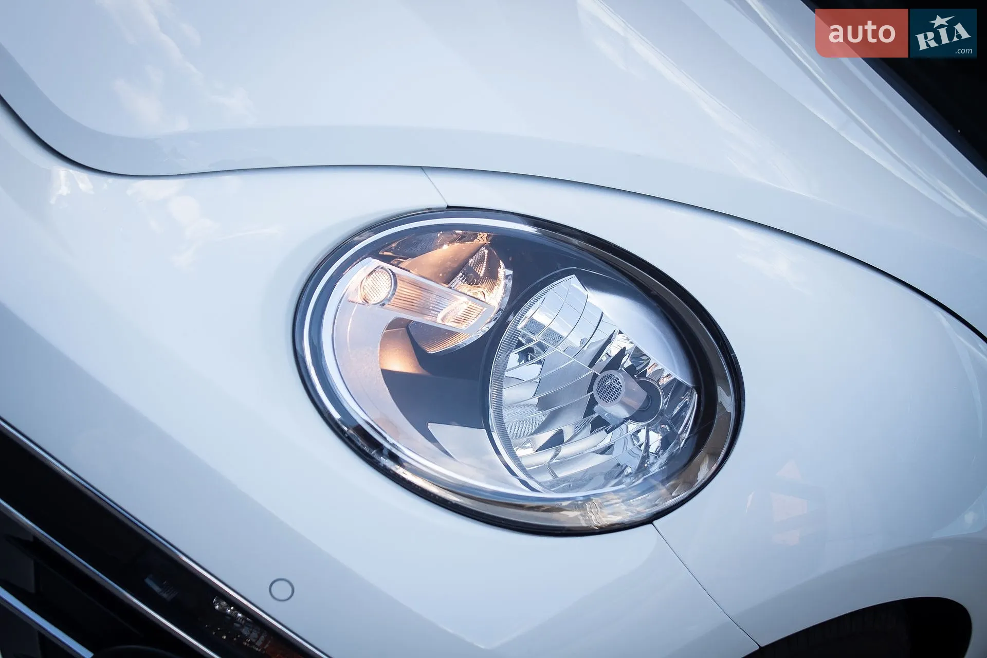 2018 Volkswagen Beetle - мініатюра 40