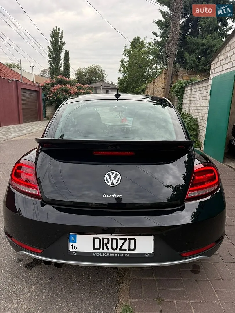 2017 Volkswagen Beetle - мініатюра 2