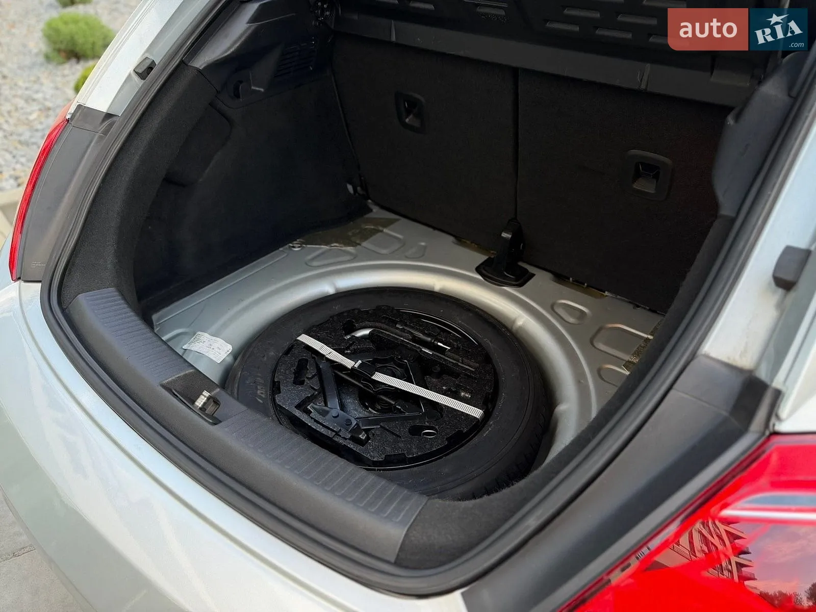 2013 Volkswagen Beetle - мініатюра 18
