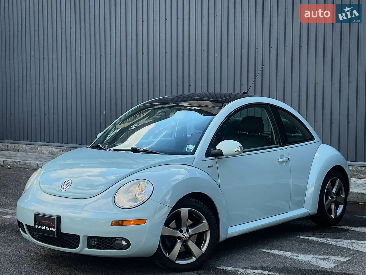 2010 Volkswagen Beetle - мініатюра 18