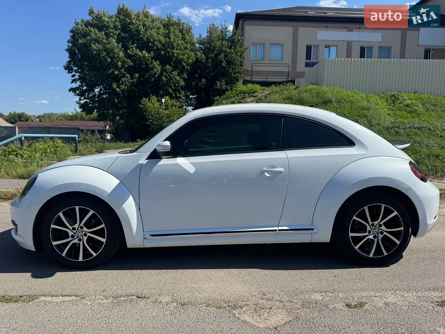 2015 Volkswagen Beetle - мініатюра 3
