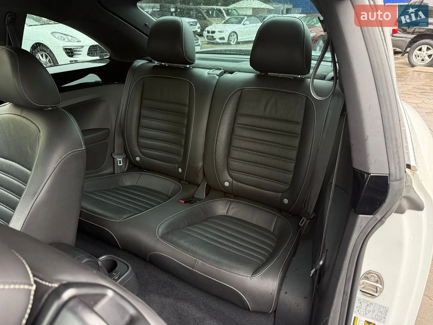 2014 Volkswagen Beetle - мініатюра 24