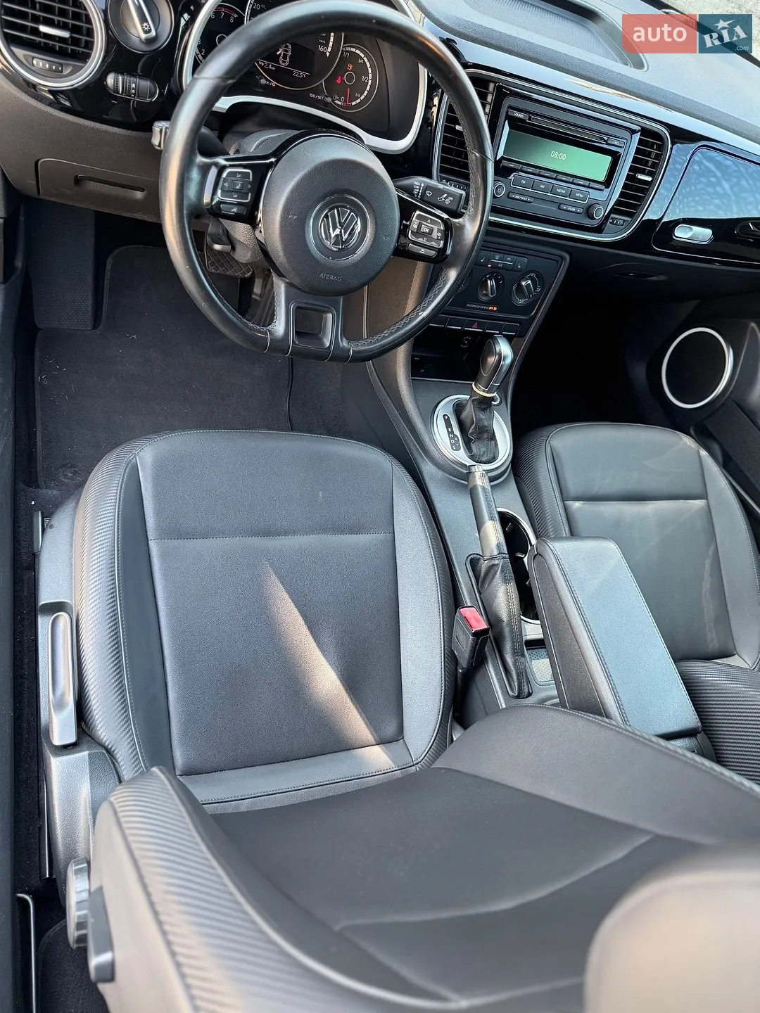 2015 Volkswagen Beetle - мініатюра 24