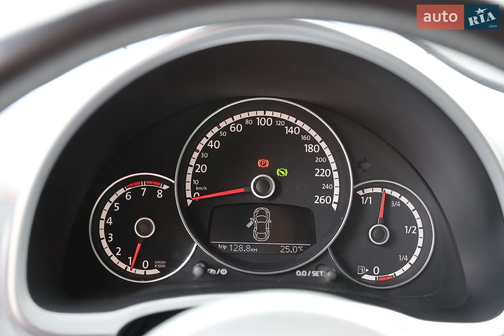 2013 Volkswagen Beetle - мініатюра 11