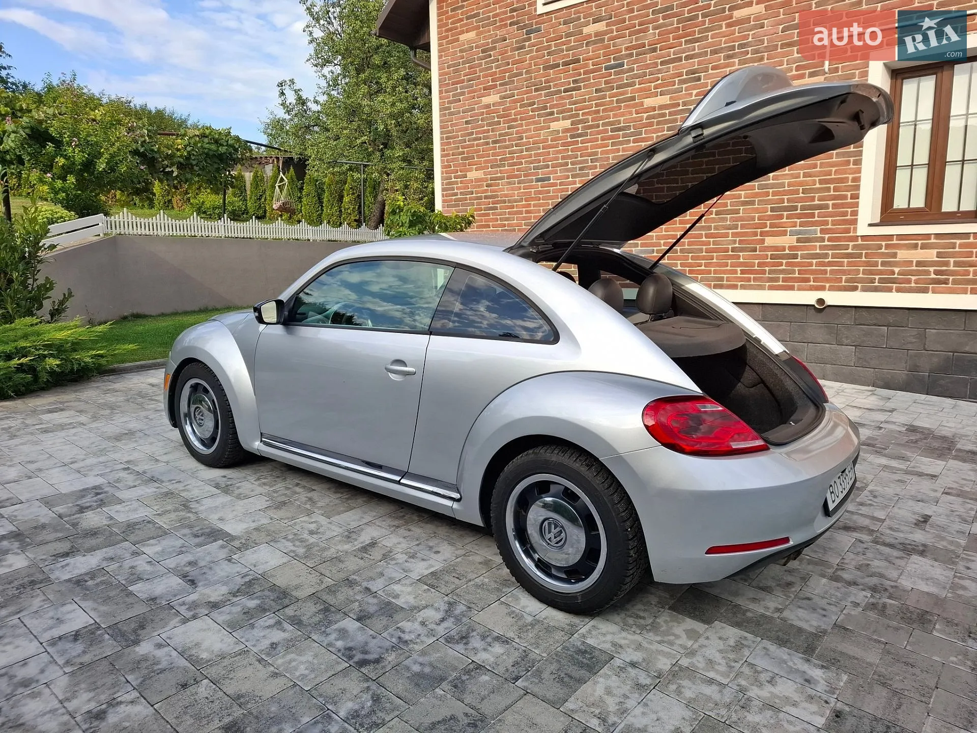 2012 Volkswagen Beetle - мініатюра 32