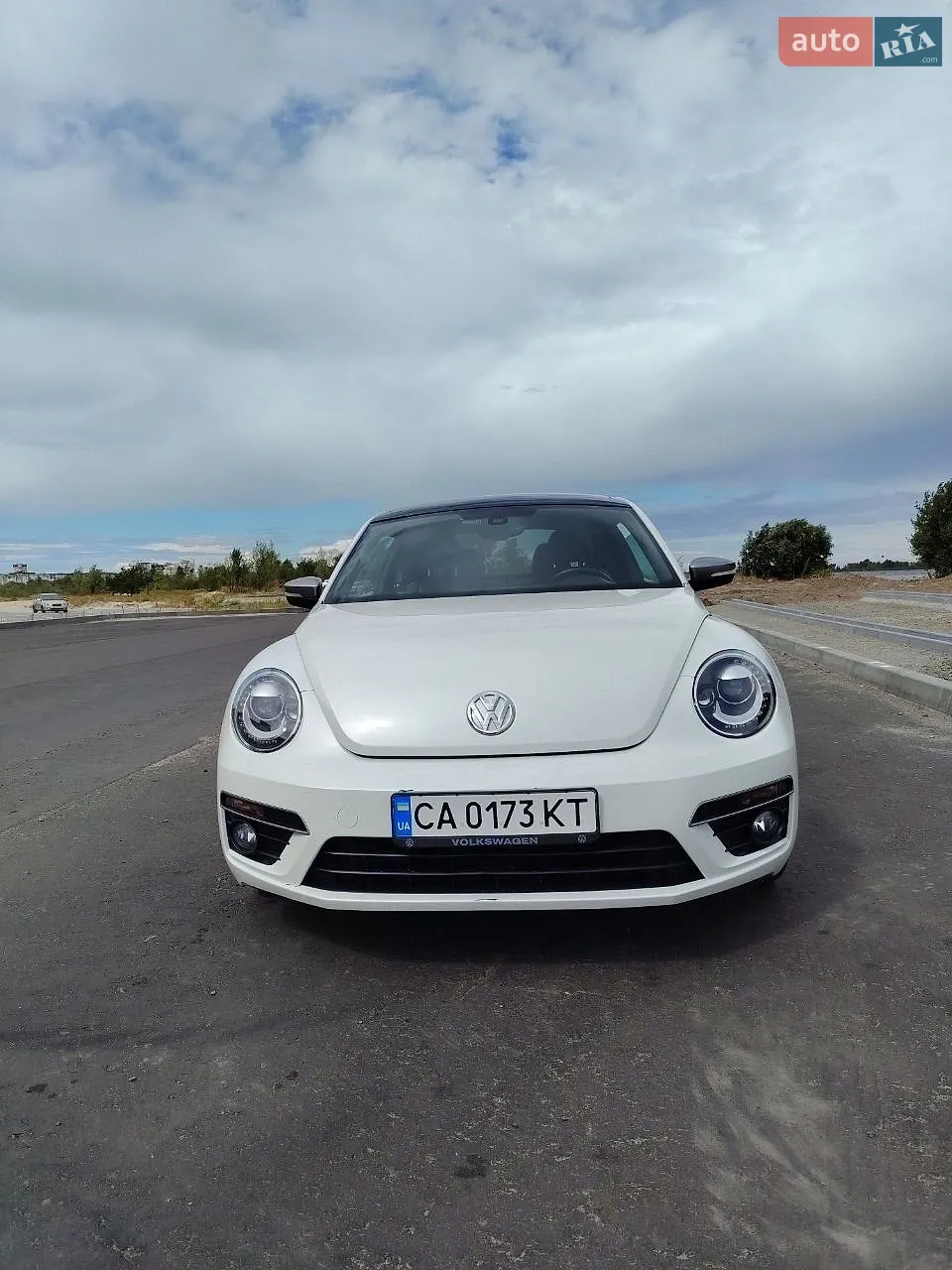 2014 Volkswagen Beetle - мініатюра 2