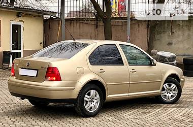 Седан Volkswagen Bora 2003 в Одесі