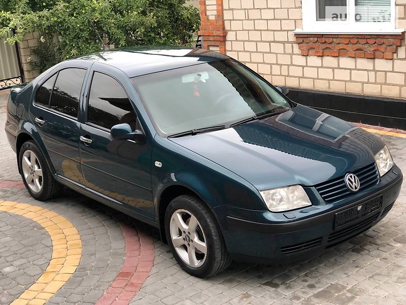 Седан Volkswagen Bora 2006 в Киеве