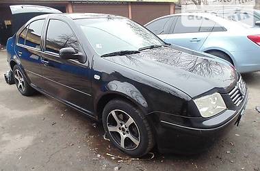 Седан Volkswagen Bora 1998 в Киеве