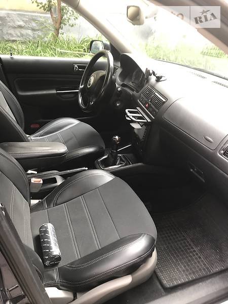 Седан Volkswagen Bora 2001 в Львові