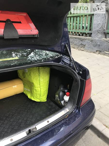 Седан Volkswagen Bora 2001 в Львові