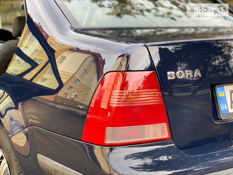 Седан Volkswagen Bora 2002 в Мукачевому