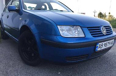 Седан Volkswagen Bora 1999 в Виннице