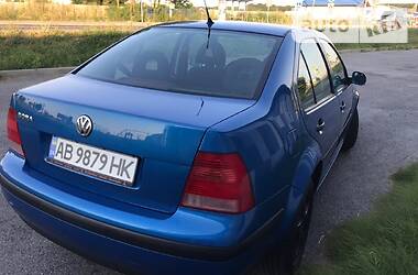 Седан Volkswagen Bora 1999 в Виннице