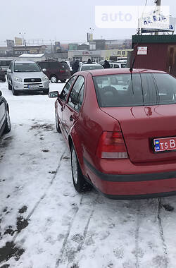 Седан Volkswagen Bora 2000 в Черновцах