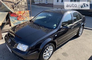 Седан Volkswagen Bora 2003 в Виннице