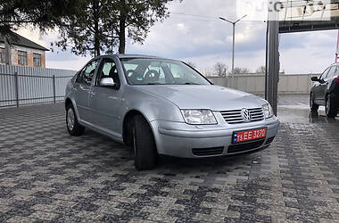 Седан Volkswagen Bora 2003 в Лубнах