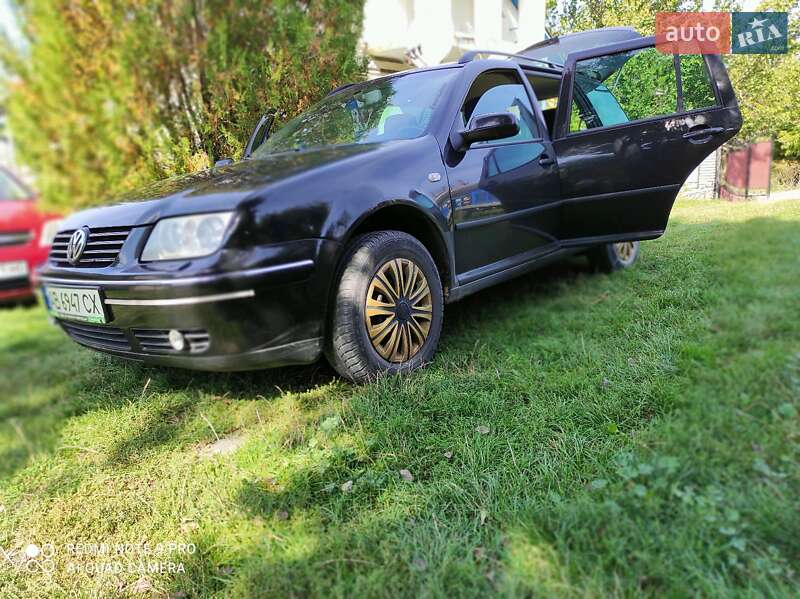 Універсал Volkswagen Bora 2002 в Шаргороді
