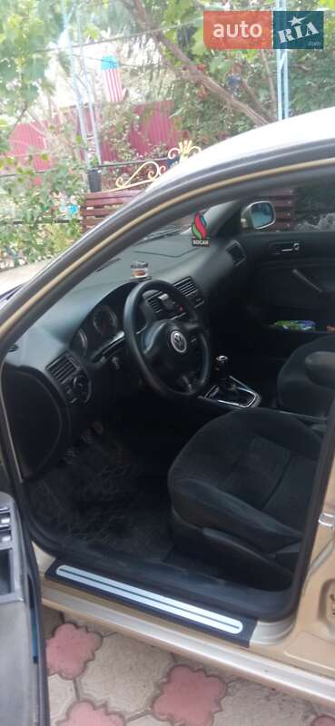 Седан Volkswagen Bora 2000 в Біляївці