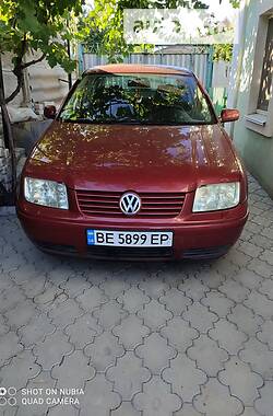 Седан Volkswagen Bora 1999 в Николаеве