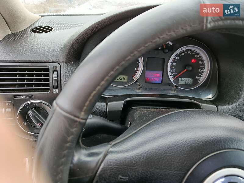 Седан Volkswagen Bora 2000 в Полтаве фото 8 Седан Volkswagen Bora 2000 в Полтаве