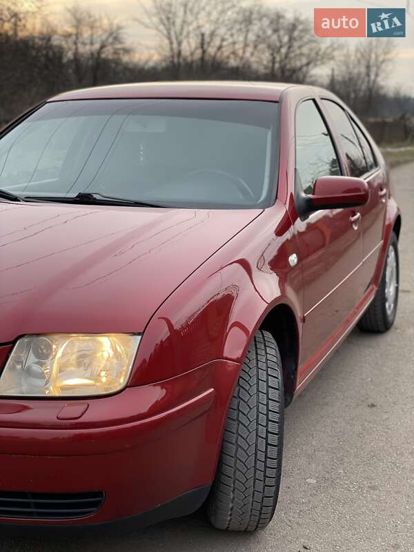 Седан Volkswagen Bora 1999 в Кривом Роге