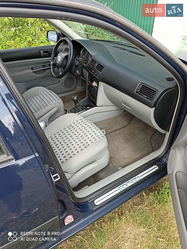 Седан Volkswagen Bora 2001 в Оржиці