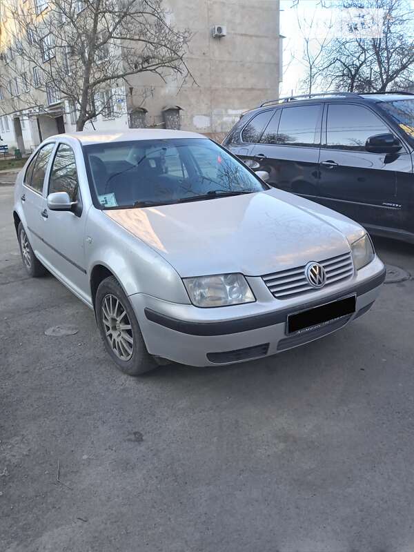 Седан Volkswagen Bora 2001 в Чорноморську