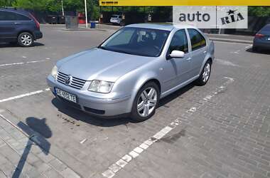 Седан Volkswagen Bora 2001 в Днепре