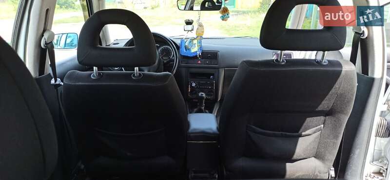 Универсал Volkswagen Bora 2000 в Чернигове