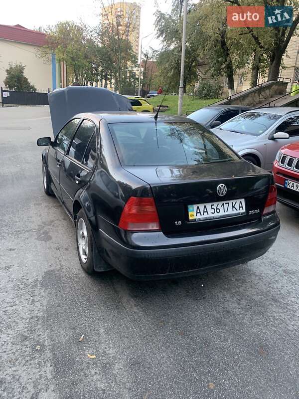 Седан Volkswagen Bora 2001 в Василькові