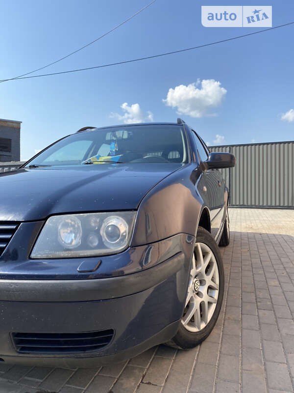 Volkswagen Bora 2001