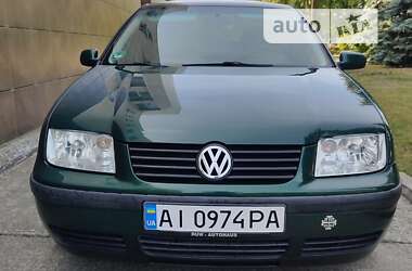 Седан Volkswagen Bora 1999 в Нетешине
