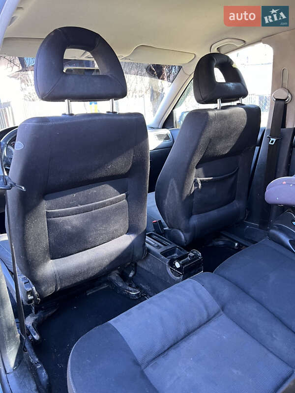 Універсал Volkswagen Bora 2001 в Ужгороді