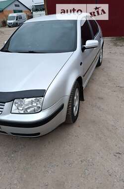 Седан Volkswagen Bora 2002 в Хмельнике
