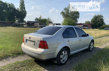 Седан Volkswagen Bora 1999 в Монастирищеві